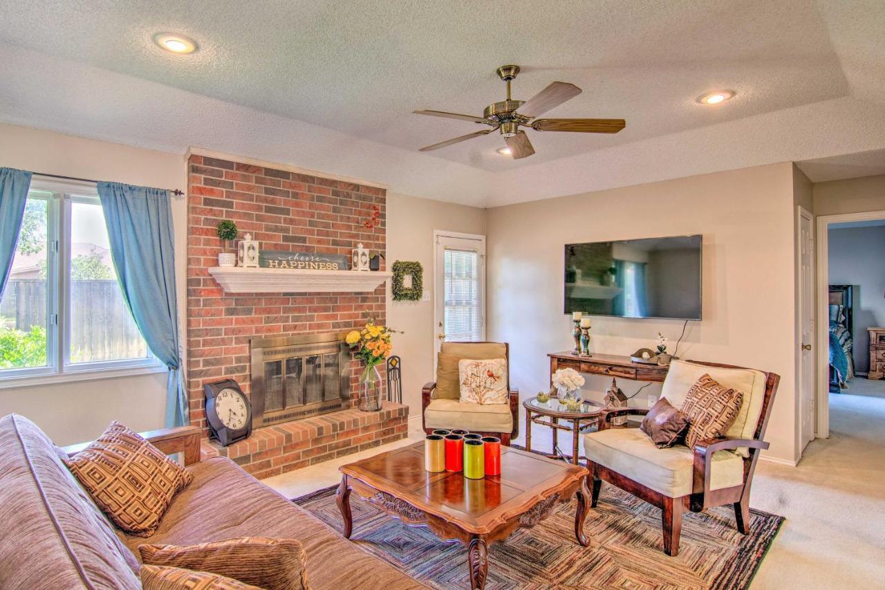 Lubbock Home With Deck And Yard - 8 Miles To Ttu! 외부 사진