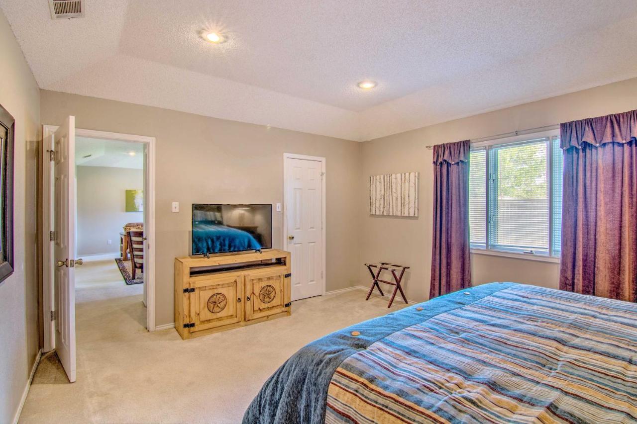 Lubbock Home With Deck And Yard - 8 Miles To Ttu! 외부 사진