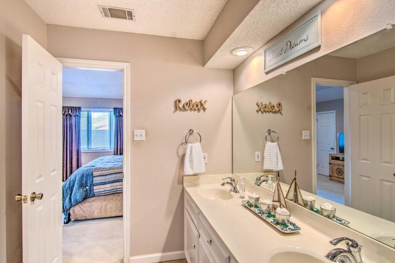 Lubbock Home With Deck And Yard - 8 Miles To Ttu! 외부 사진